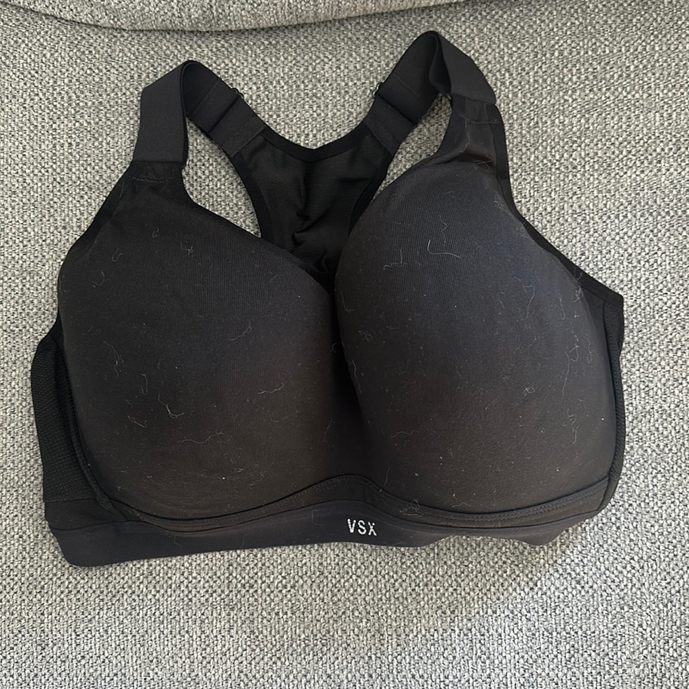Victoria’s Secret black sports bra 38DD